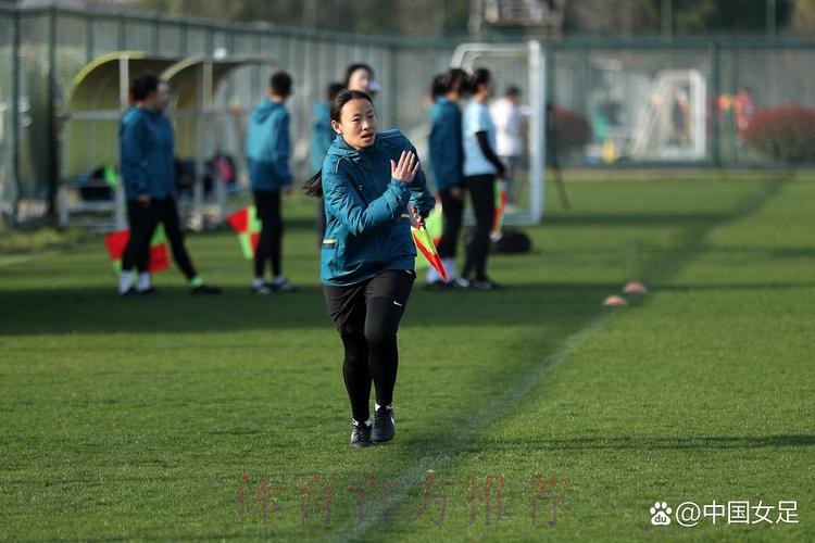 国际足联/中国足协女子裁判培训班顺利举办